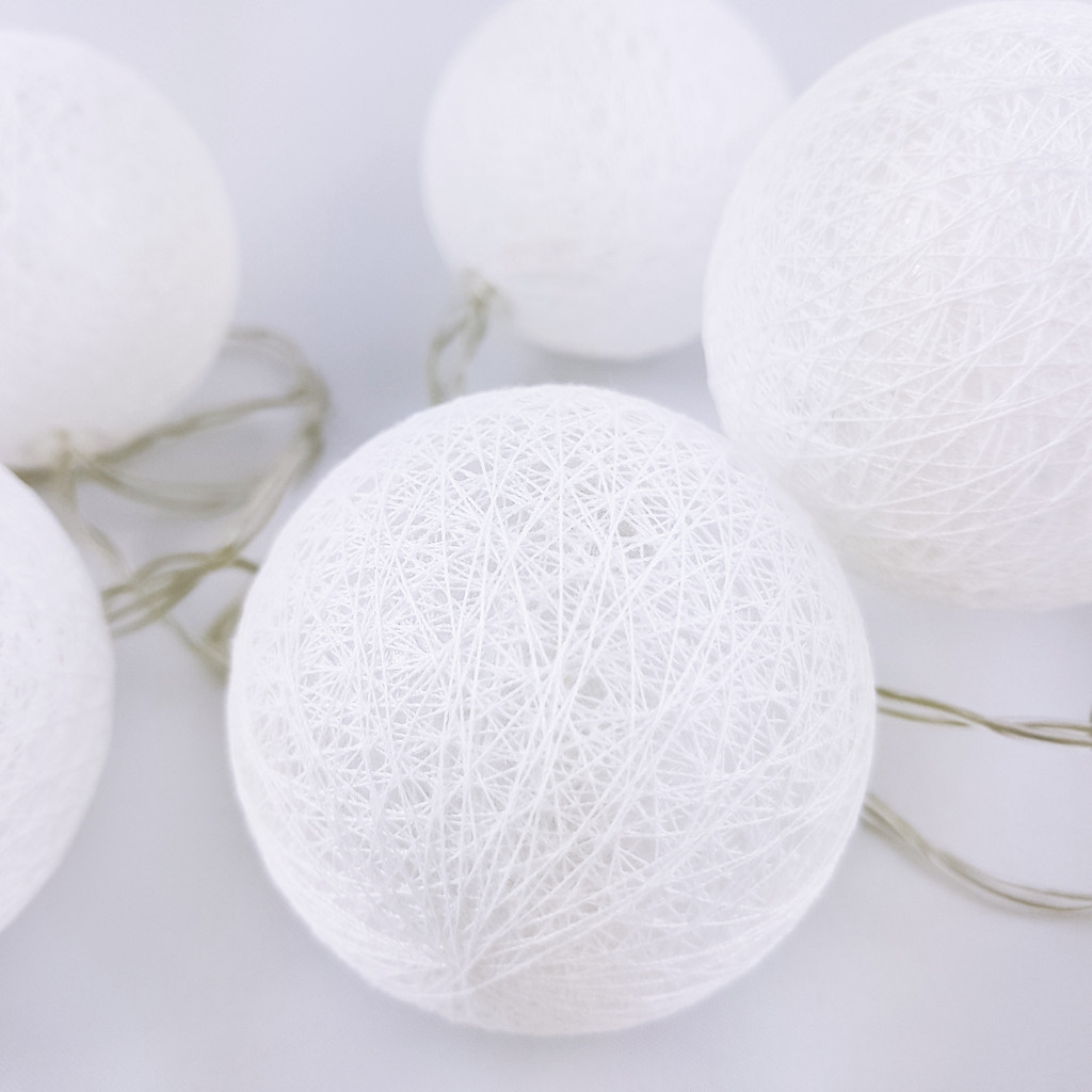 Lampki kule białe cotton balls LED 10 szt. - Masz zdjęcie 4